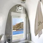 Maria House In Santorini Pool And Jacuzzi Willa *