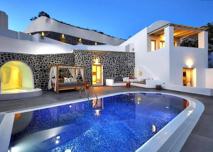 Maria House In Santorini Pool And Jacuzzi Βίλα Φηρά