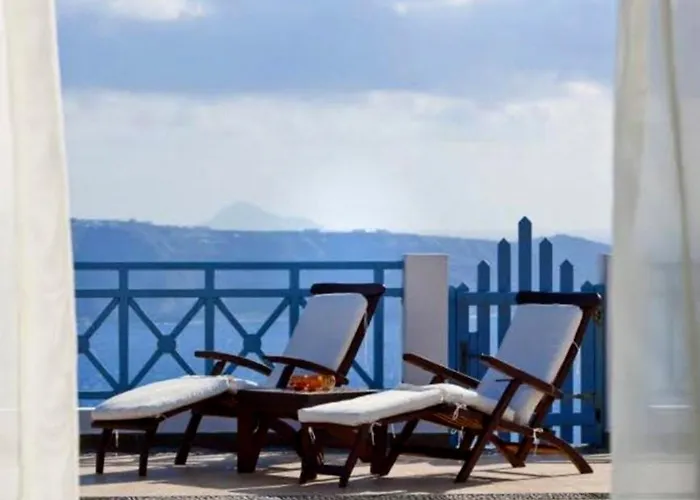 Villa Maria House In Santorini Pool And Jacuzzi Fira (Santorini)